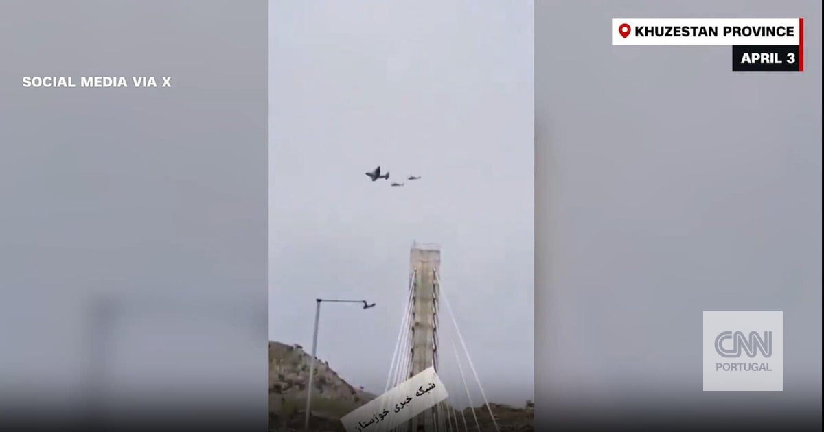 US confirms search for crew of fighter jet shot down in Iran