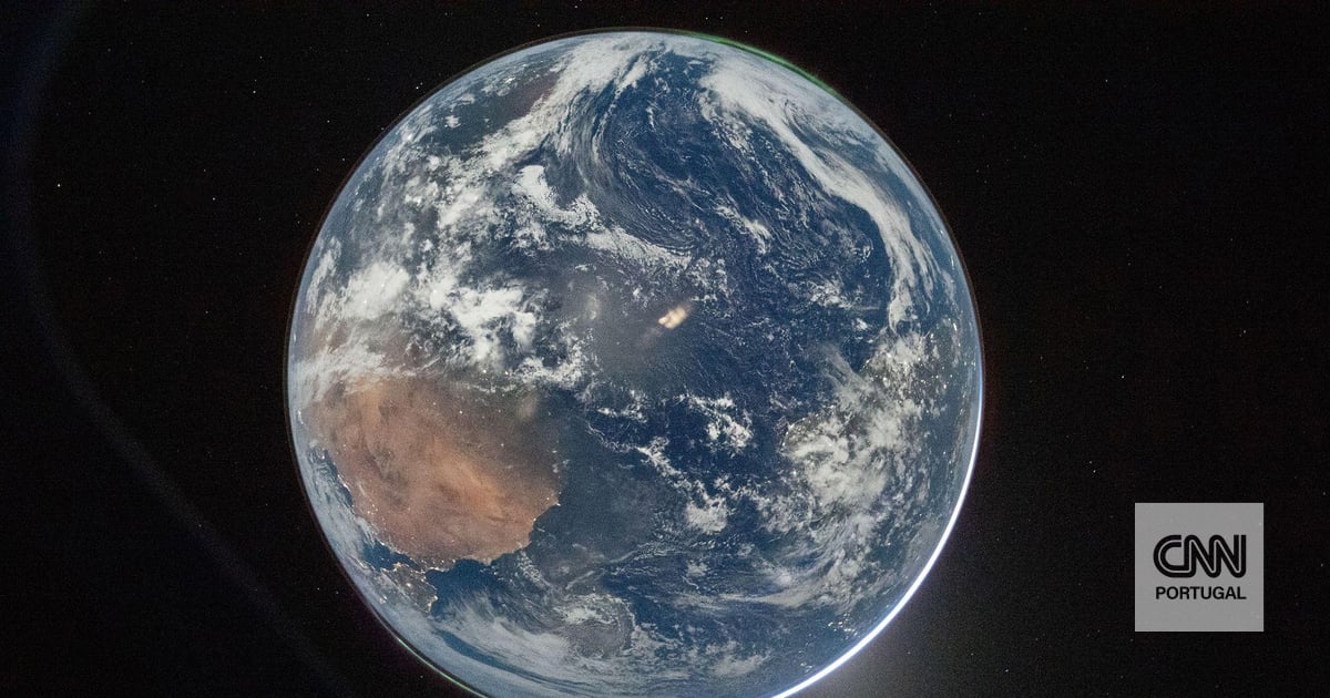Artemis II astronauts didn't even have lunch to capture this moment: NASA releases impressive images of Earth