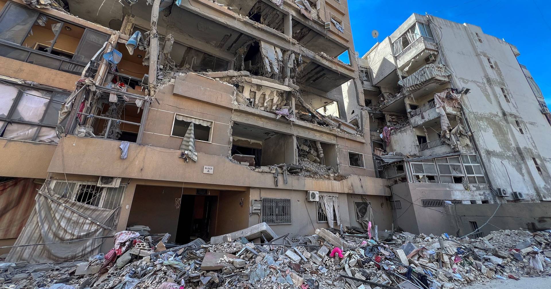 New wave of attacks on Lebanon: suburbs in Beirut targeted by at least two bombings