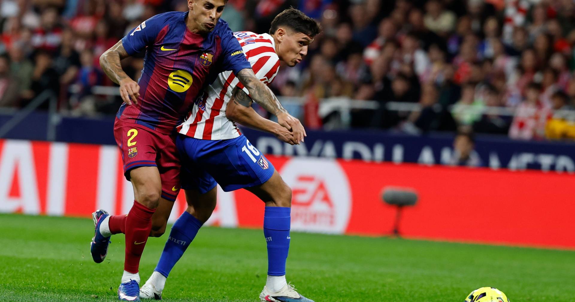 Barcelona reinforces lead with epic comeback against Atlético Madrid