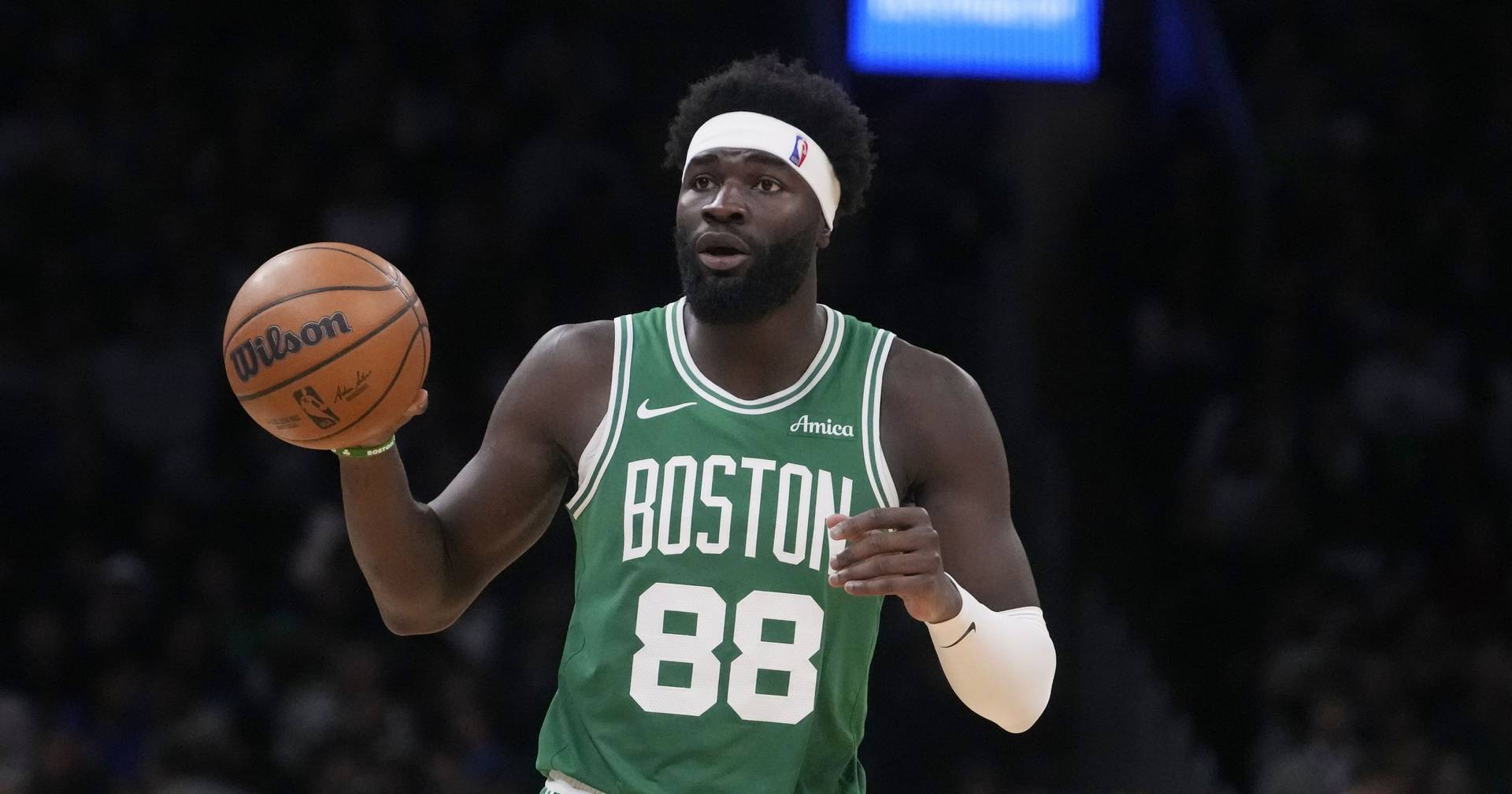 Neemias Queta shines with 18 points in the Boston Celtics' victory over the Toronto Raptors