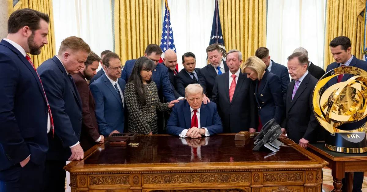 Does the US think it is waging a "holy war" on Iran? "God is revealing everything, using Trump"