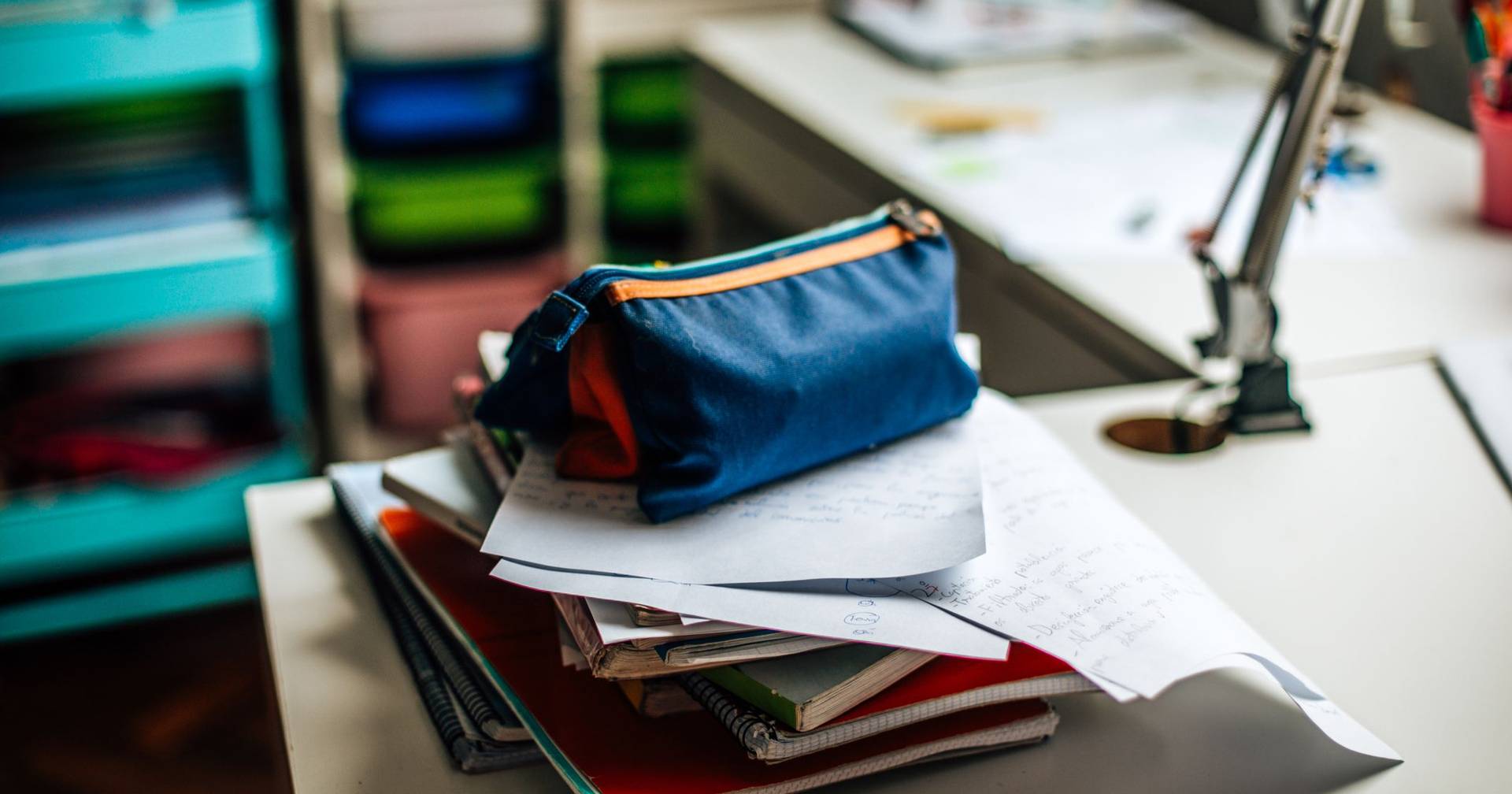 Students from Torres Vedras create humanoid robot: 'Arttech' was born to teach about culture and art