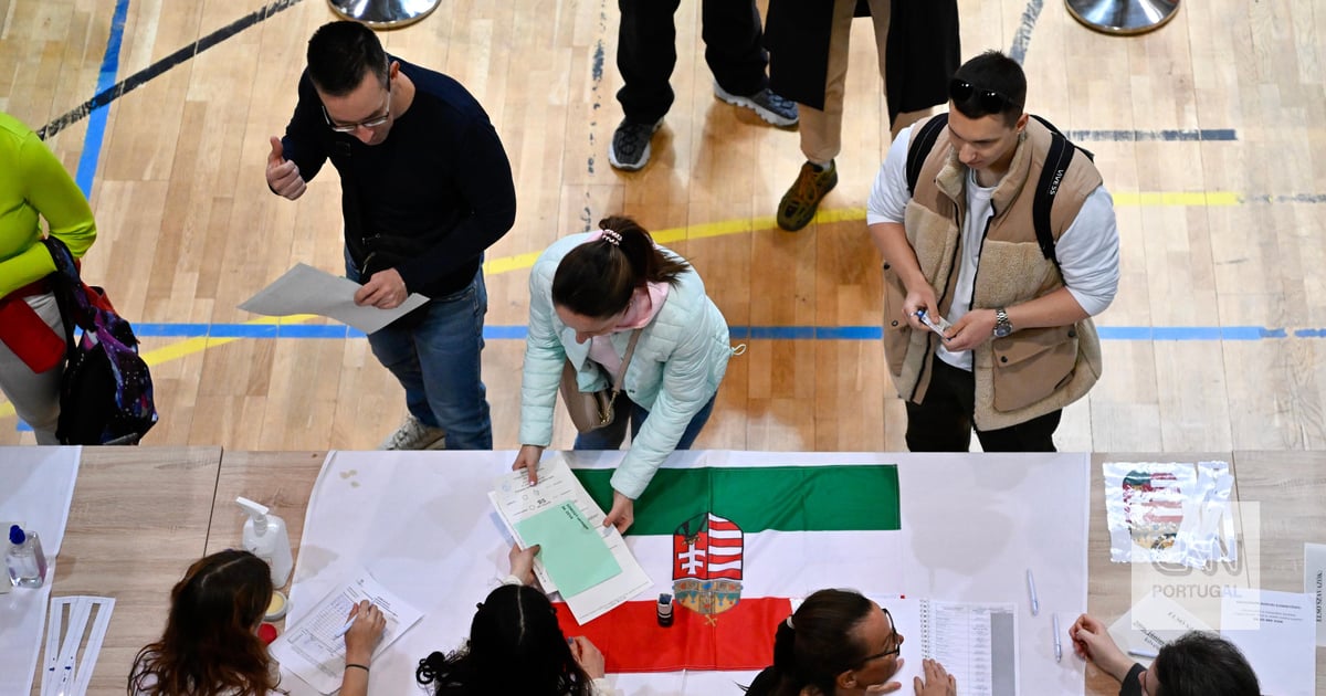 It's the end of an era. Orbán admits defeat in the face of “painful but clear result”