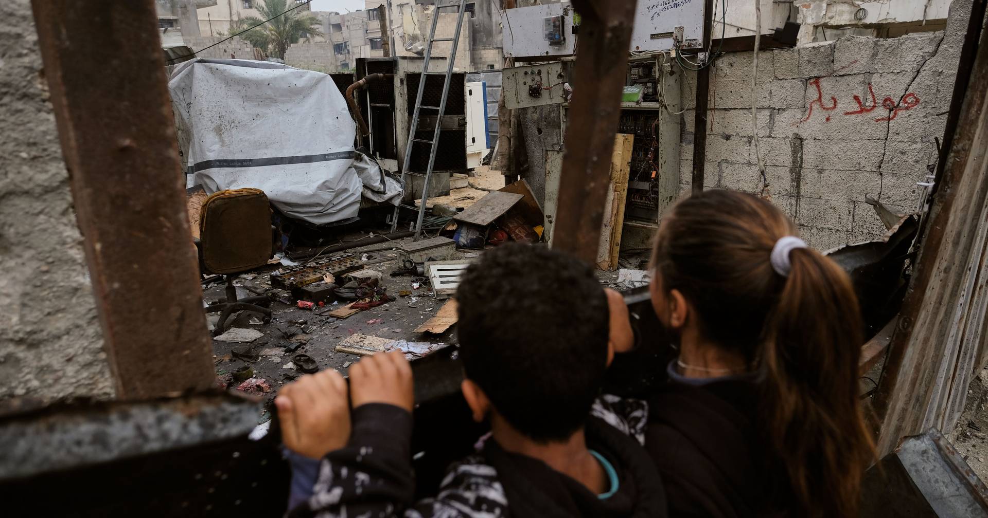 More than 750 people have died since the ceasefire in Gaza, Israel and Palestine accuse each other