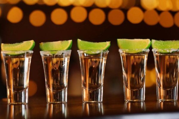 Cruise passenger receives compensation for fall after 14 shots of tequila