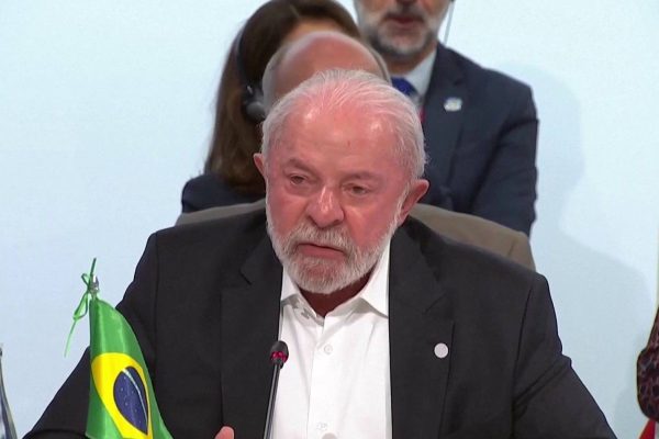 Lula criticizes Trump: "We cannot wake up every day with a new tweet from a President threatening the world"