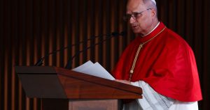 Pope rejects 'debate' with Trump: "The speech was prepared long before he spoke about me"