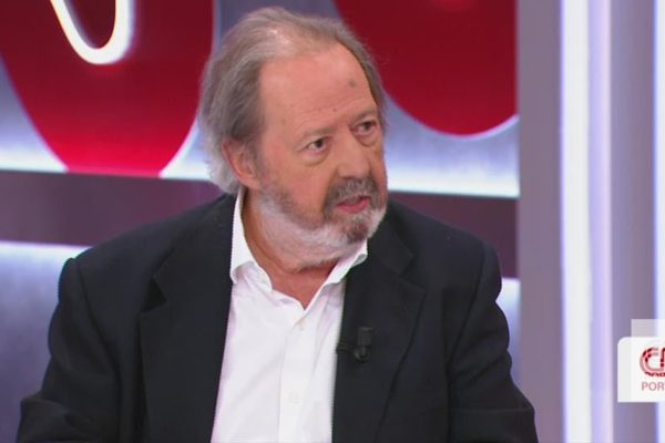 Pacheco Pereira considers that Trump is “really demented”. "But be careful that in Chega there are those who use the image of Christ as he did"