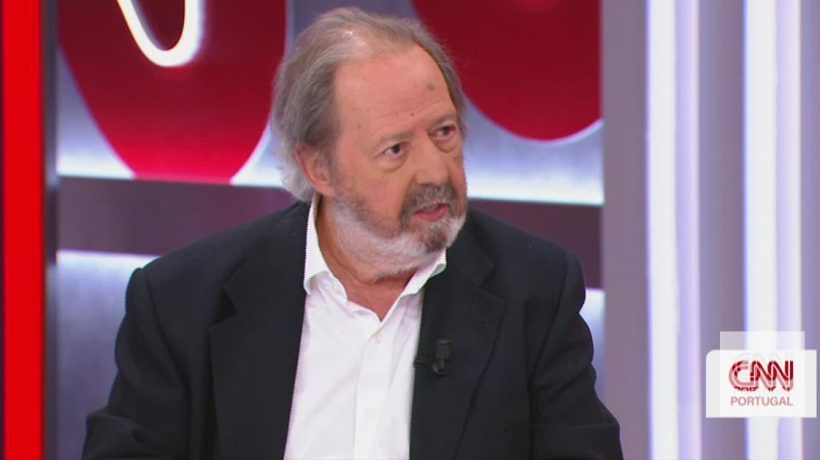 Pacheco Pereira considers that Trump is “really demented”. "But be careful that in Chega there are those who use the image of Christ as he did"