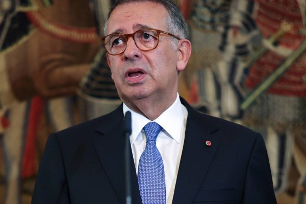 Insurance received by Felipe VI and Pedro Sánchez in Madrid