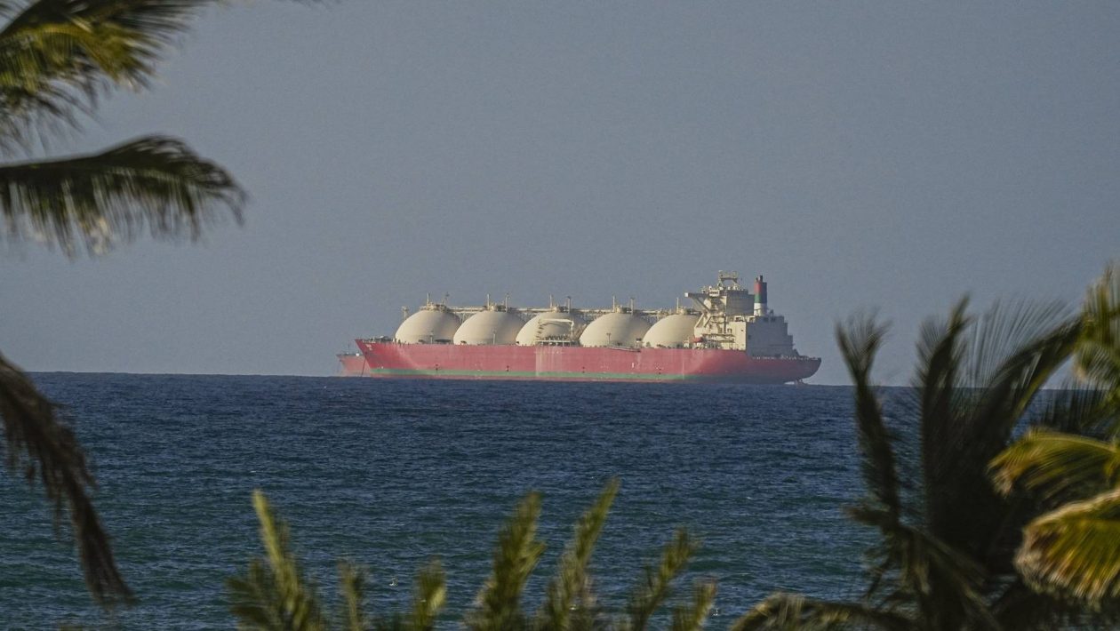 Thousands of sailors stranded in the Strait of Hormuz suffer from "extreme exhaustion and fatigue", UN appeals for help