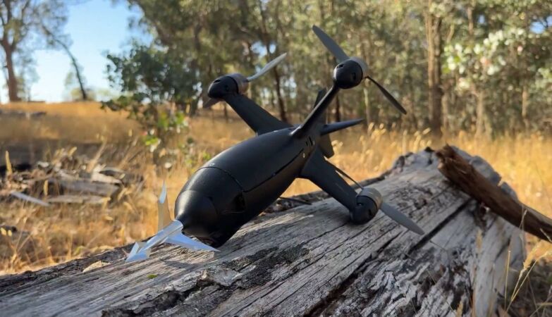 “Flying Sword”: terrifying drone armed with blades kills and follows its path