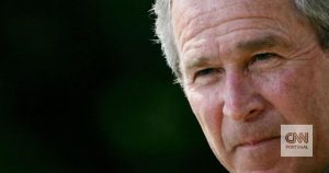 Trump's polls fall to levels similar to those of George W. Bush also because of a war
