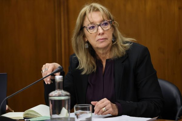 Labor law: minister makes "last effort" and gives UGT 15 days