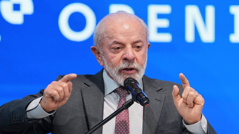 Lula da Silva is discharged after surgery to remove skin lesion