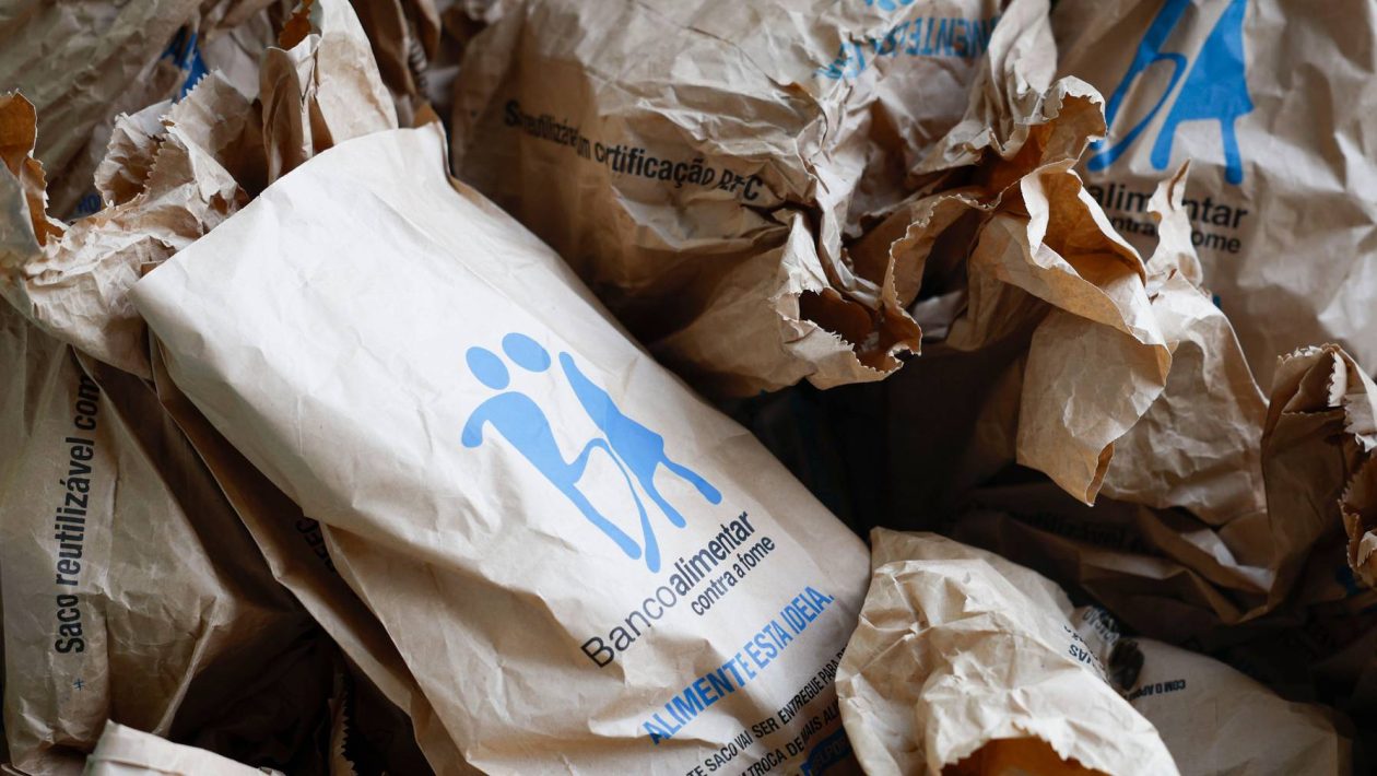 Profile of those who use food aid has changed: demand increases among young people, immigrants and qualified unemployed people