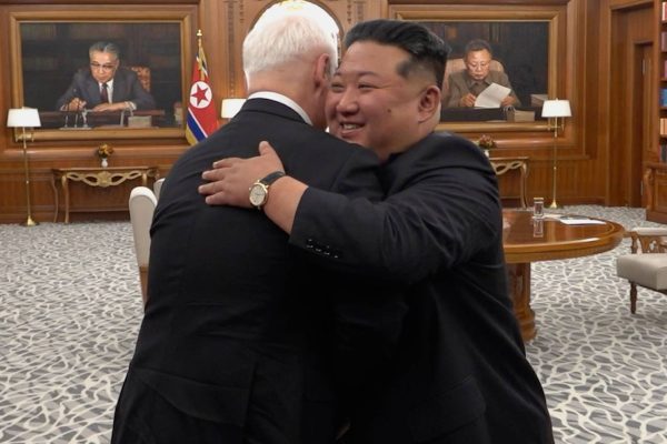 Russian Defense Minister meets with Kim Jong Un in North Korea