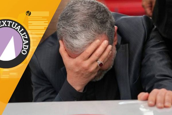 Are photographs of Iranian minister in tears recent?