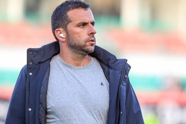 Estrela da Amadora announces termination of contract with coach João Nuno