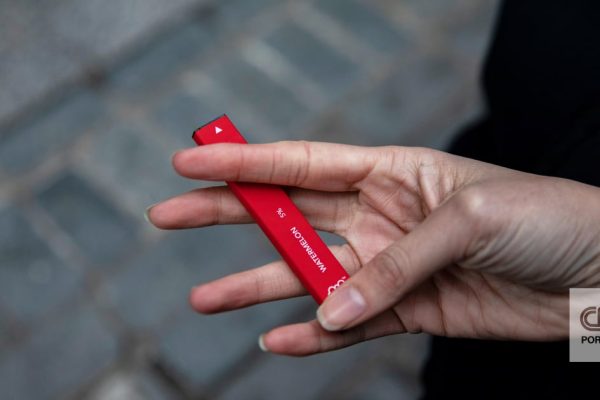 Fine or imprisonment in Hong Kong for possession or consumption of e-cigarettes in public