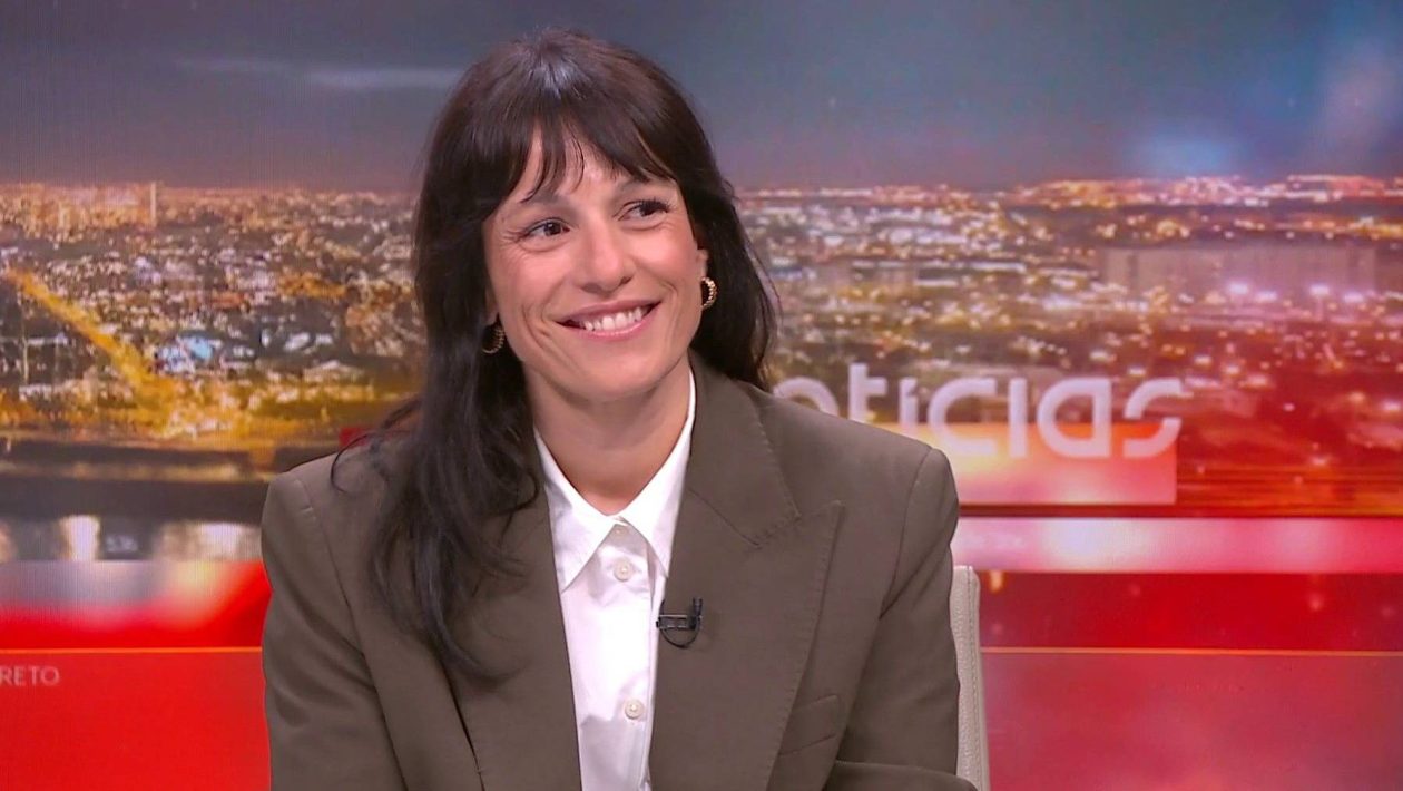 Carminho: "Fado is a language that is alive. We can bring tradition, but always with a current discourse”