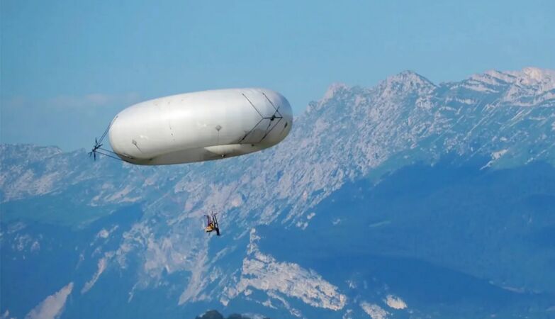 “Wild experience”: incredible airship is shaped like a… donut