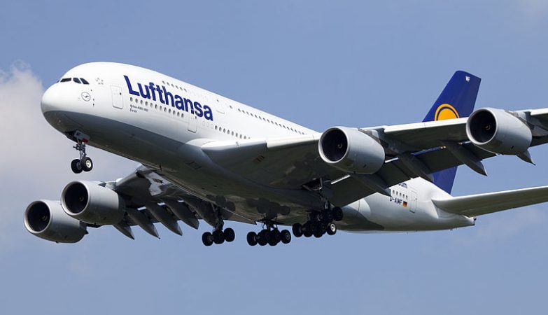 Transavia and Lufthansa cancel flights to save fuel