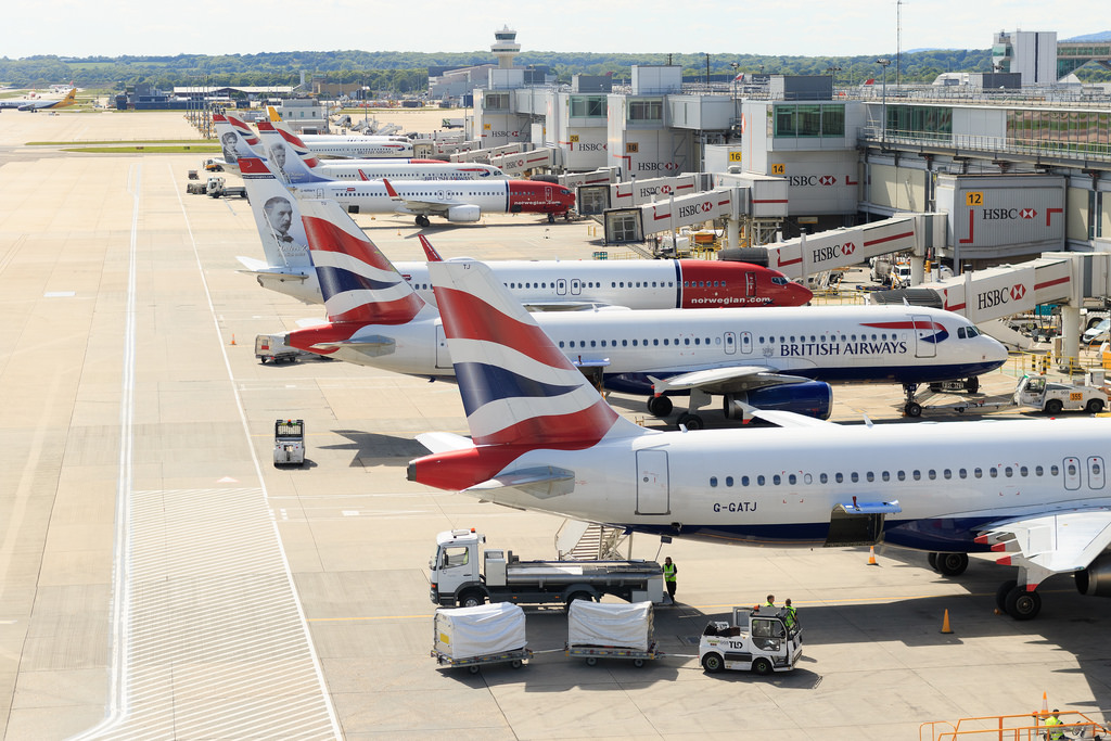 Europe now only has six weeks of jet fuel