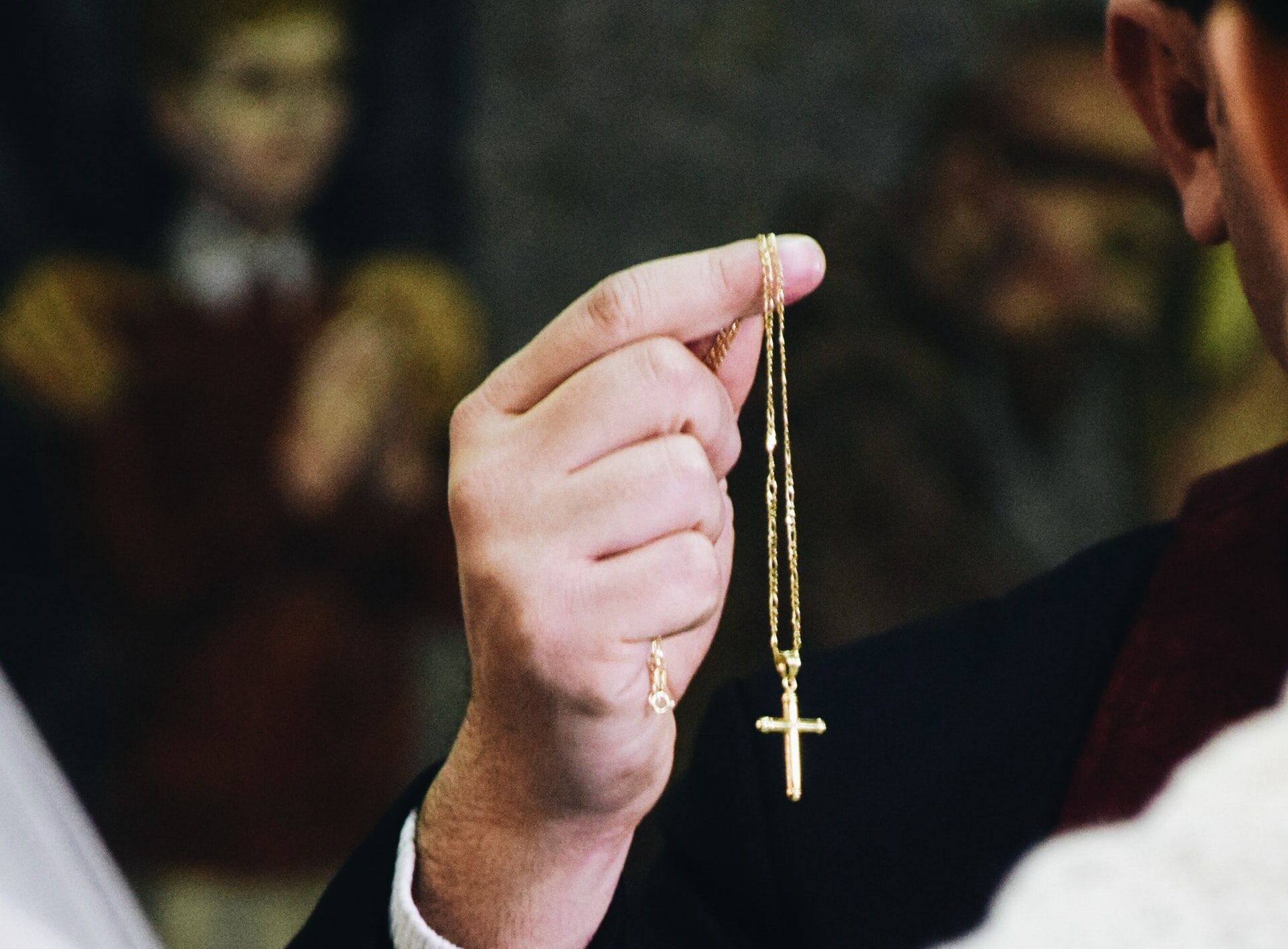 Bishops cut half a million euros in compensation for victims of sexual abuse