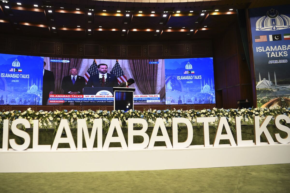 “Irrational demands”: Iran and US interrupt peace talks