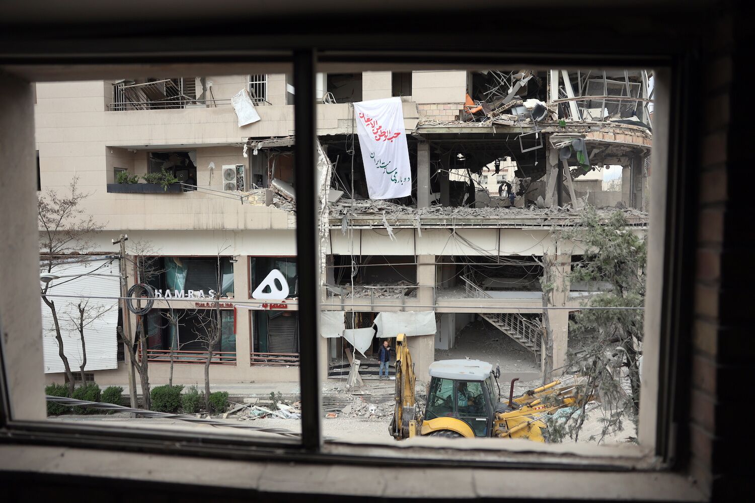 A month of “Epic Fury” leaves Iran in ruins. Here are the numbers of the war