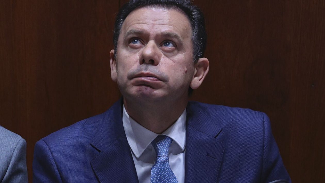 AD government is disappointing two thirds of voters. Half preferred the Costa Government