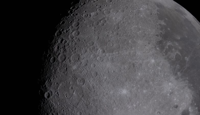 Artemis II astronauts saw new colors on the Moon