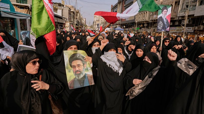 Στον «πάγο» οι συνομιλίες ΗΠΑ- Ιράν: Φρένο από τον Τραμπ, τι ζητά η Τεχεράνη