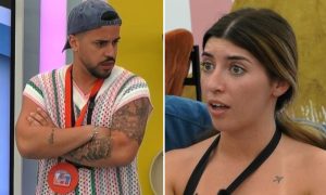 Oops! Ariana receives a 'literal' response from the Voice: “Did you come here to be half, half?”