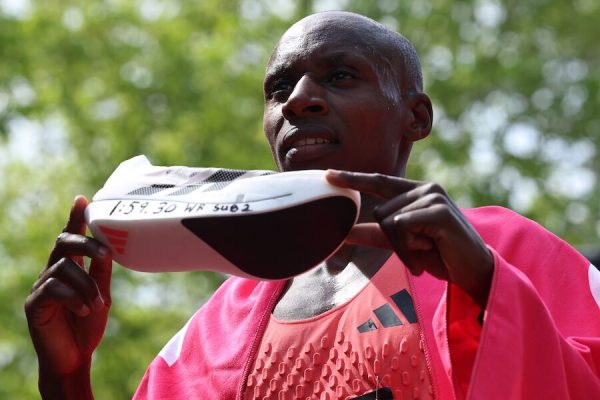 Sawe is the first to complete the marathon in under 2 hours. Here's your secret weapon