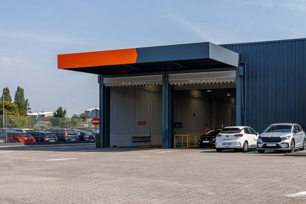 Many don't know: cars don't go to the brand when they are called, then they fail the inspection