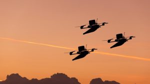 Ukrainian soldiers now face Russian drones carrying other drones under their wings: Kremlin combines Orlan-10 with FPV drones to strike deeper
