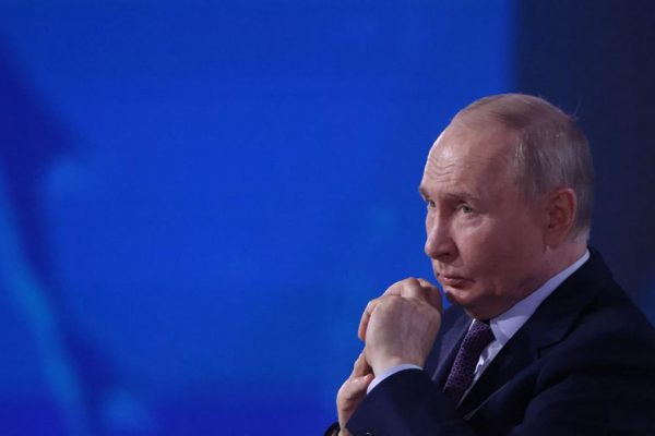 Victoria Bonya, Russian influencer, to Vladimir Putin: "It seems to me that the people should not be afraid of him"