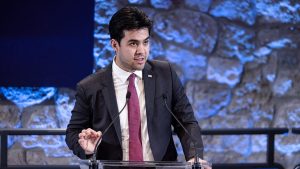 Σάμιουελ Σάμσον: Ο 27χρονος «ιεραπόστολος» του Τραμπ που φέρνει τον Θεό στην Ευρώπη