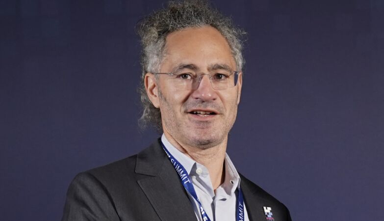 Revolution, new era of deterrence, “regressive cultures”. Palantir CEO's controversial manifesto