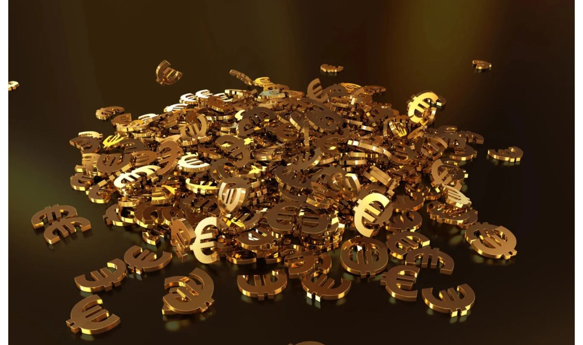 Horoscope April 24, 2026. Venus in Gemini can bring more money to your wallet