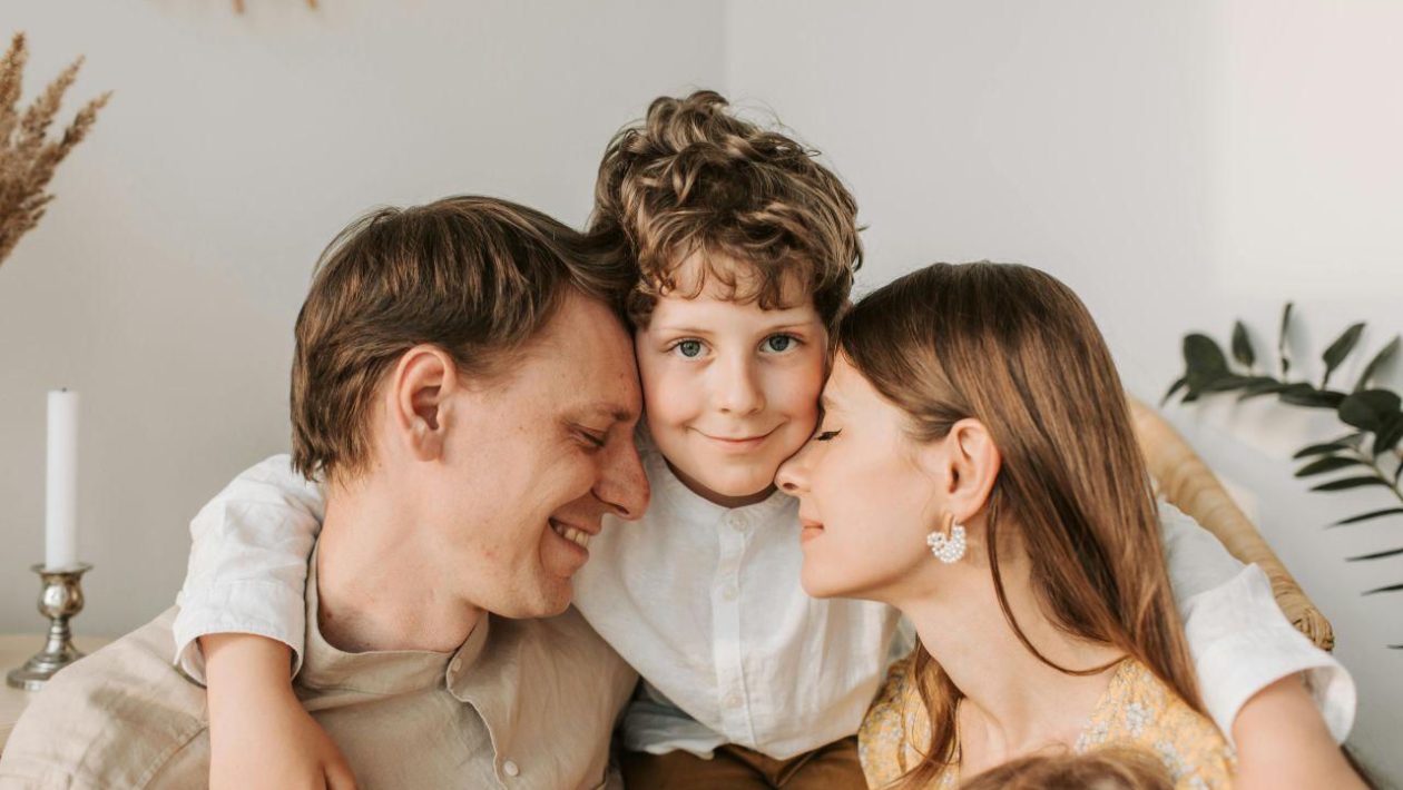 upbringing How to build a child's sense of security? Daily rituals and family stories are the absolute foundation