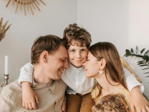 upbringing How to build a child's sense of security? Daily rituals and family stories are the absolute foundation