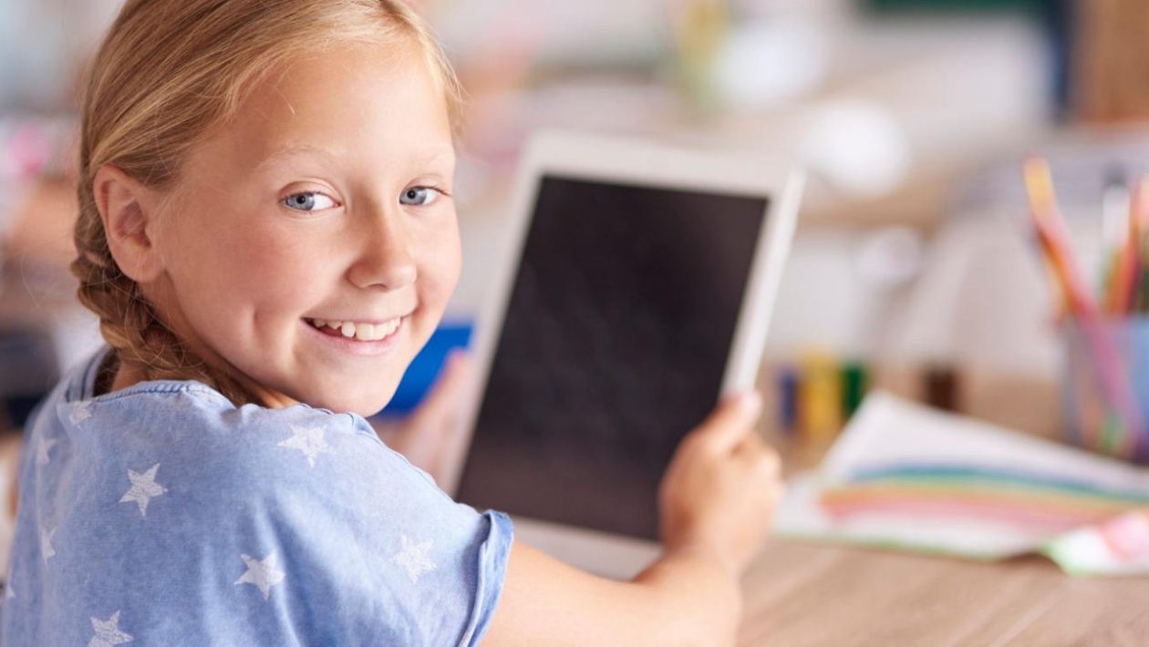 Parenting How to prepare a child for the professions of the future? In the world of artificial intelligence, empathy and cooperation will be key