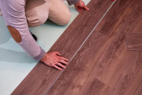 Laminate or vinyl panels – which solution will work better in your home?