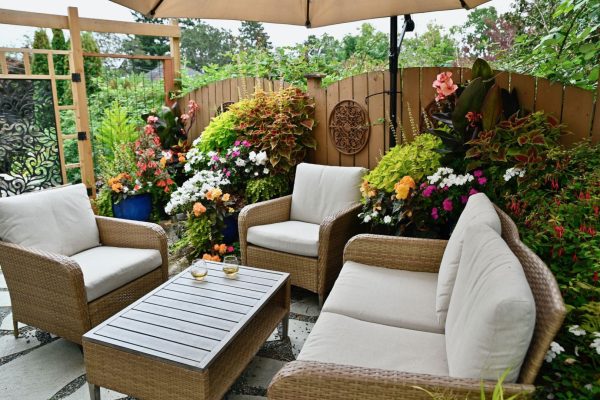 Hit from TikTok The viral garden lamp is a new hit on the Internet. This XXL model is now available in Action stores