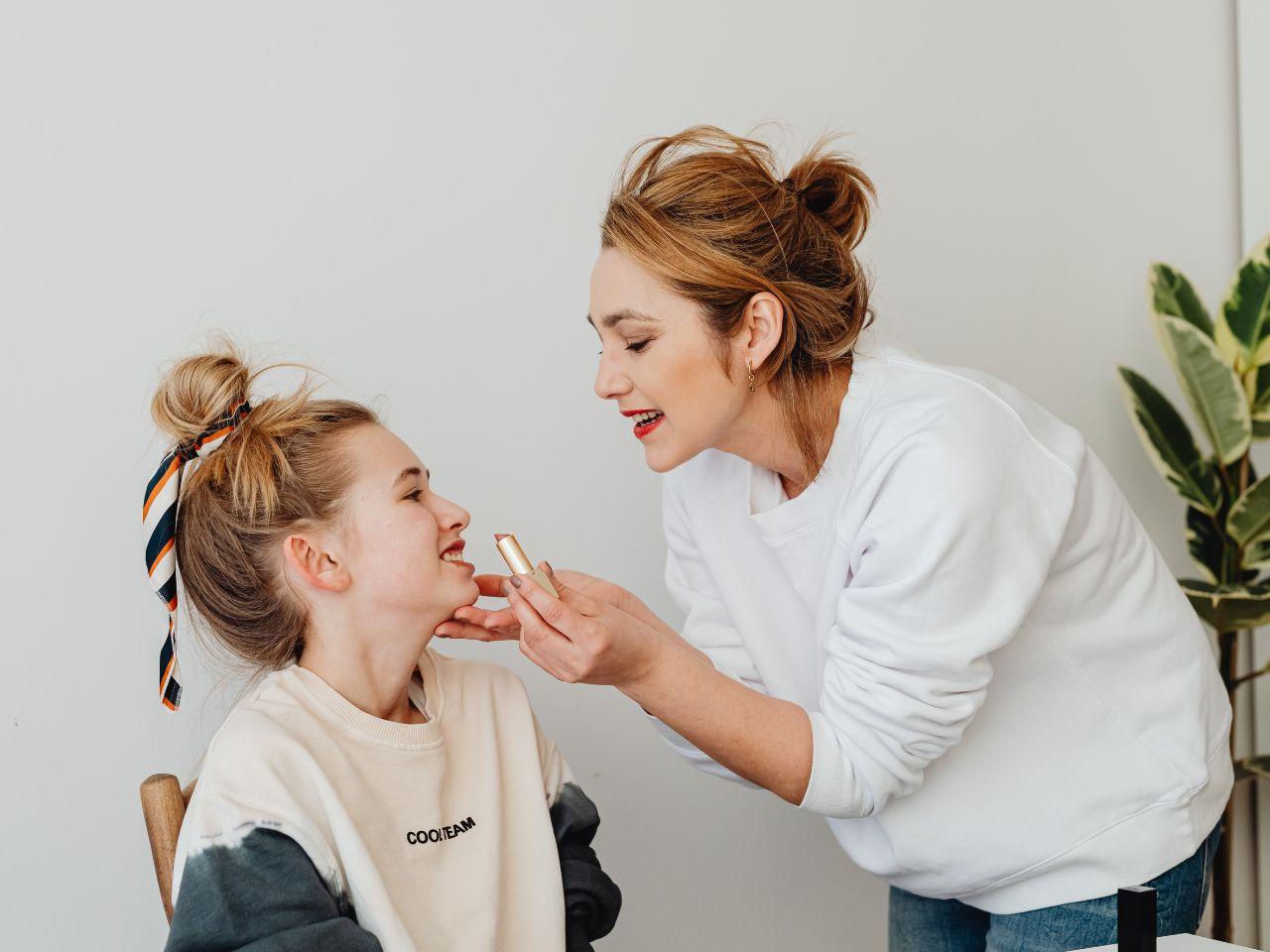 upbringing How to talk to your daughter about her first period? These tips will help you avoid shame and anxiety