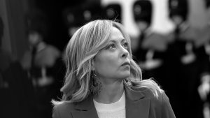 Extreme right, yes, but Italian: the exception of Meloni and his break with Trump, supported by the left and the Vatican